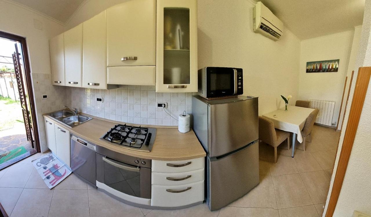 אומאג Apartments Valentina מראה חיצוני תמונה