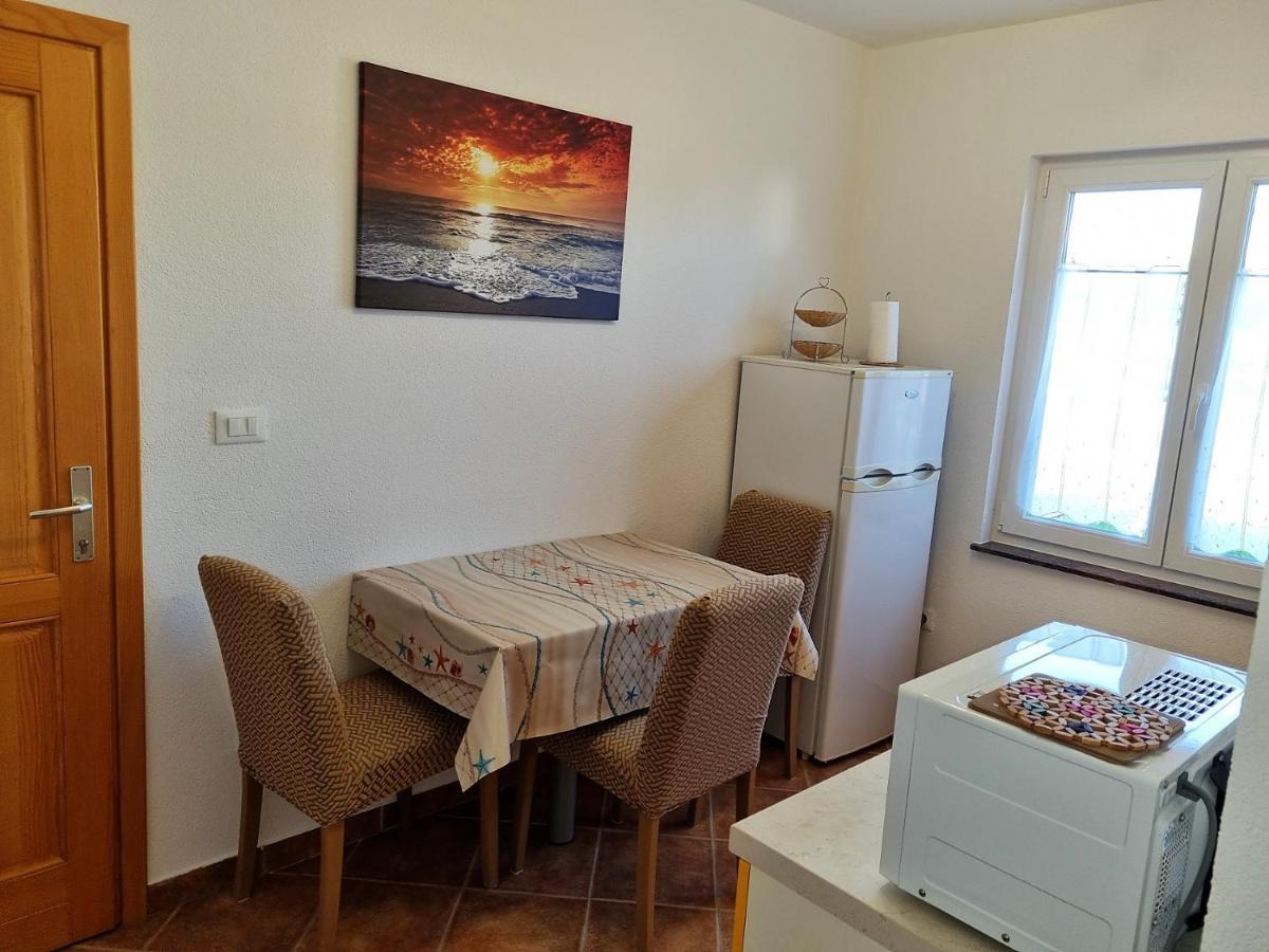 אומאג Apartments Valentina מראה חיצוני תמונה