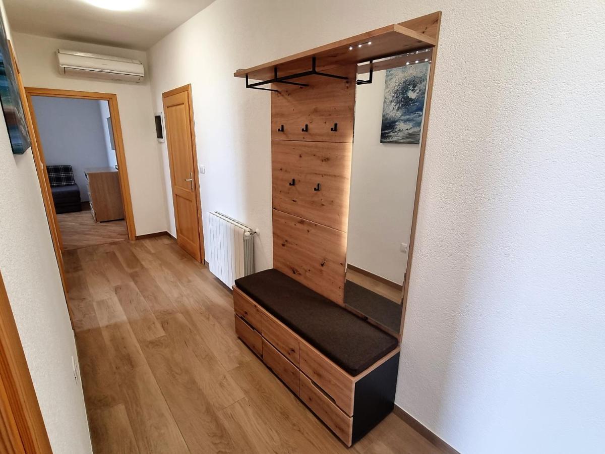 אומאג Apartments Valentina מראה חיצוני תמונה
